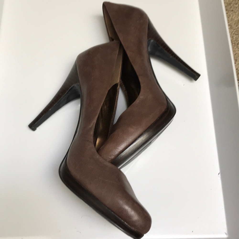 Nine West brown heels (7.5)